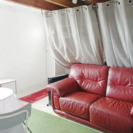 Avec Jardin Et Piscine A La Jarrie