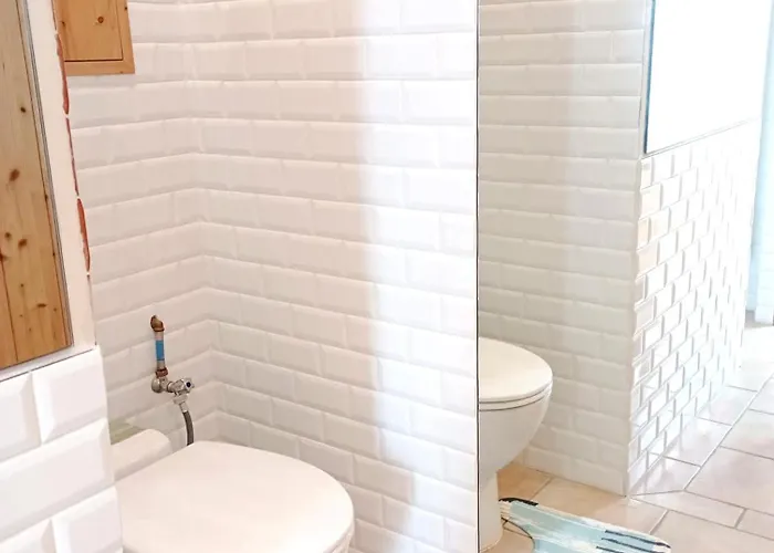 Avec Jardin Et Piscine A Apartamento La Jarrie